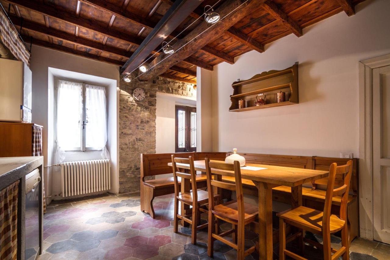 Vecchio Borgo Villa Torno Exterior foto