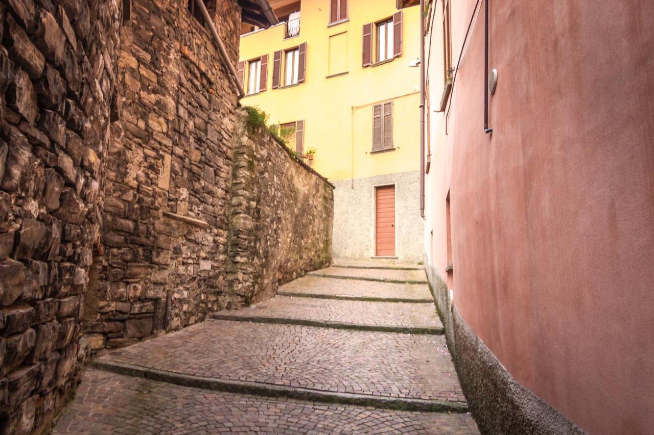 Vecchio Borgo Villa Torno Exterior foto
